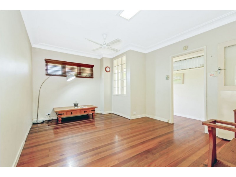 55 Toohey Road, Tarragindi QLD 4121