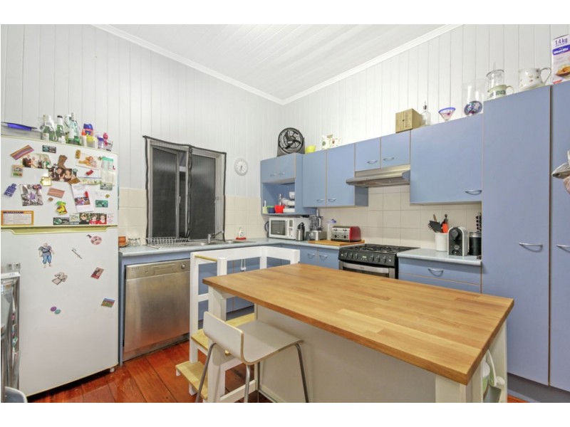 26 St Leonards Street, Coorparoo QLD 4151