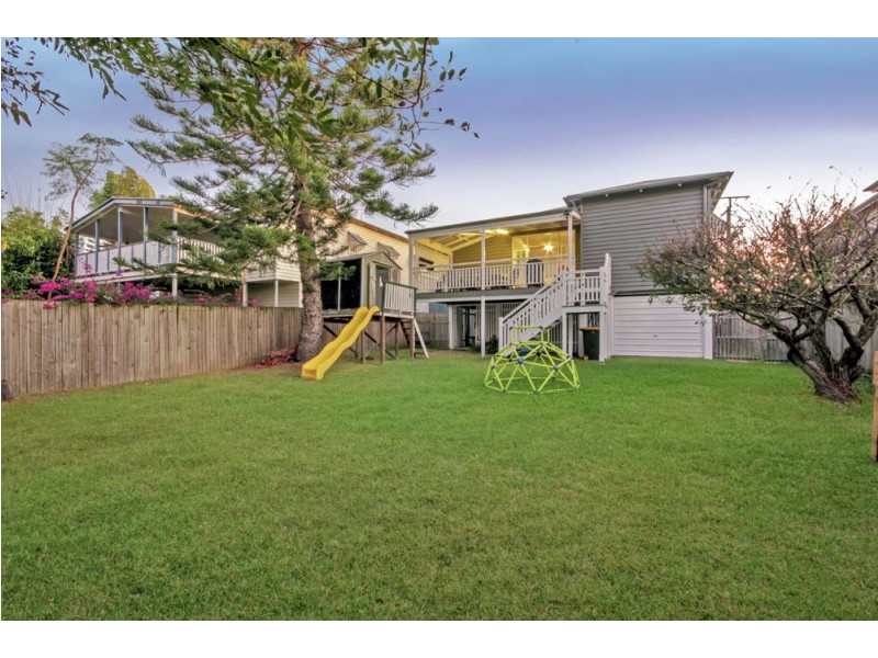 26 St Leonards Street, Coorparoo QLD 4151