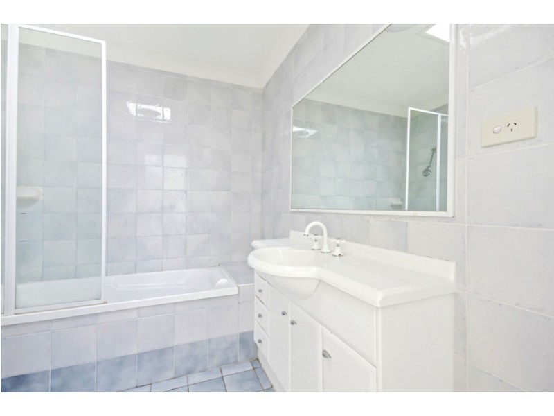 3/11 Howsan Street, Mount Gravatt East QLD 4122