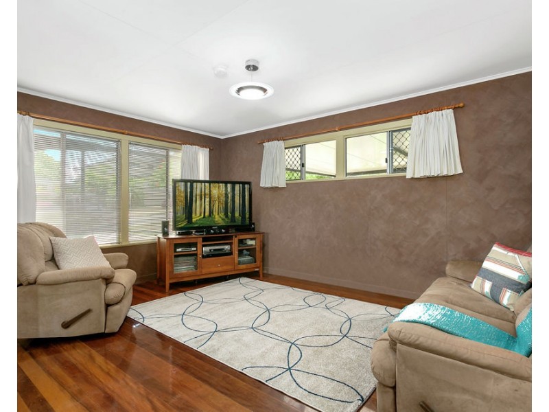 18 Crewe Street, Mount Gravatt East QLD 4122