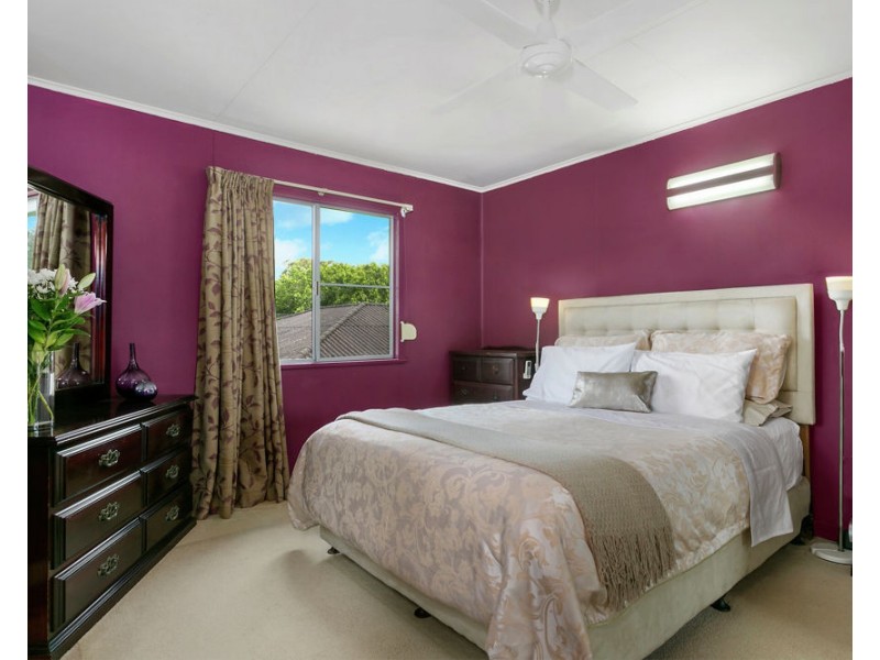 18 Crewe Street, Mount Gravatt East QLD 4122