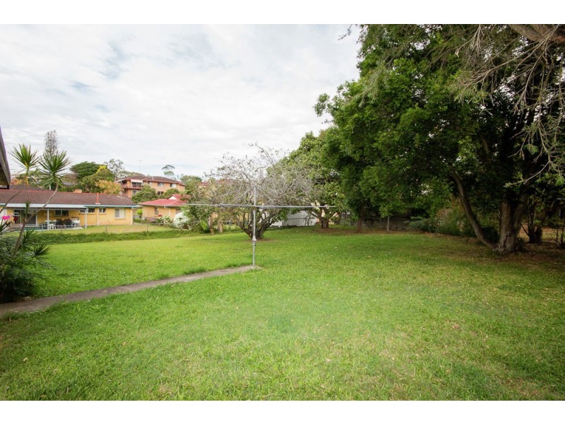 Lot 1 & 2 / 4 Privet Place, Mansfield QLD 4122