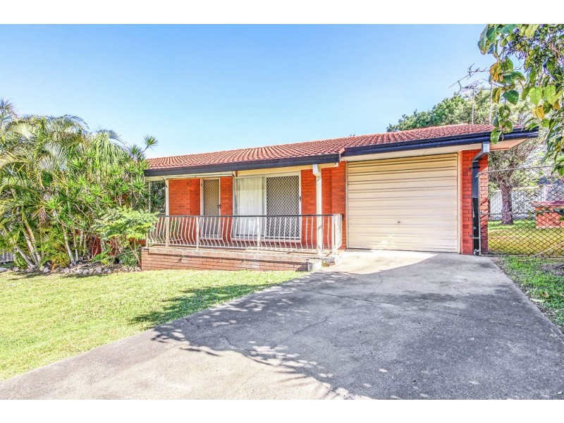4 Privet Place, Mansfield QLD 4122