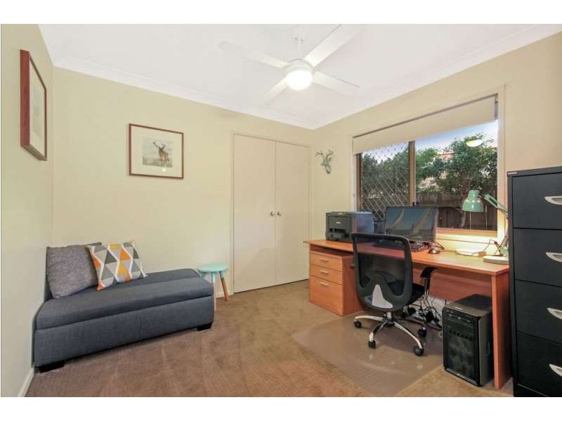 13 Pindari Crescent, Wishart QLD 4122