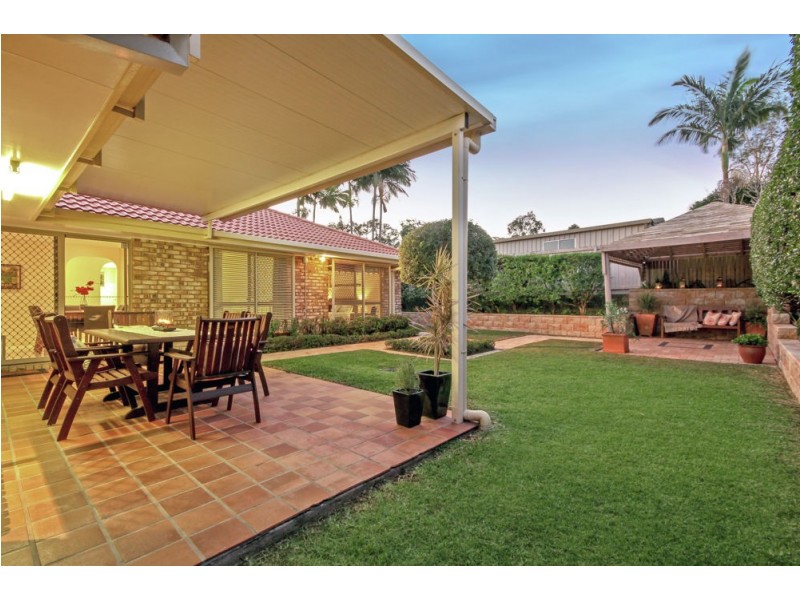 13 Pindari Crescent, Wishart QLD 4122