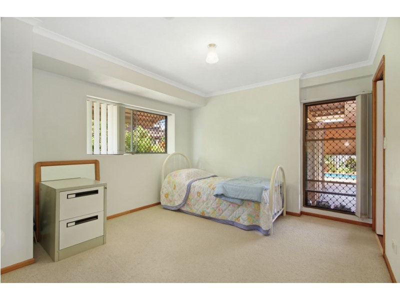26 Vortigern Street, Carindale QLD 4152