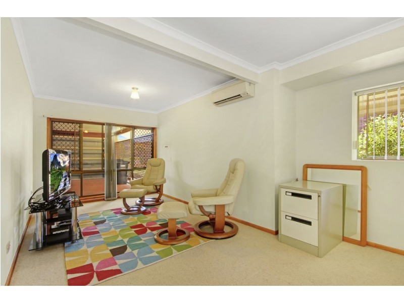 26 Vortigern Street, Carindale QLD 4152