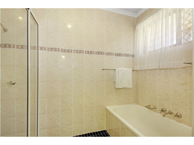 26 Vortigern Street, Carindale QLD 4152