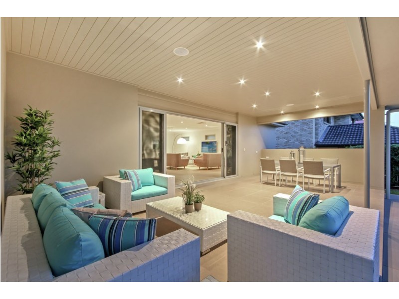 98 Hibiscus Close, Wishart QLD 4122