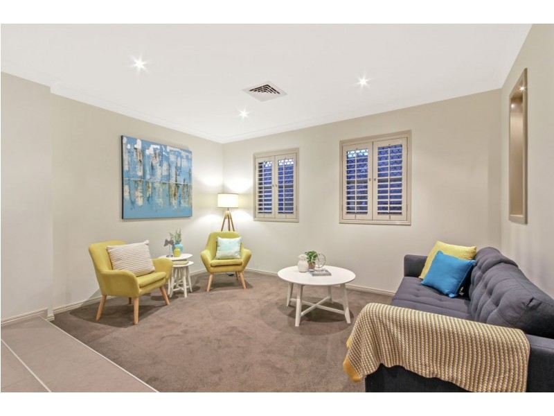 98 Hibiscus Close, Wishart QLD 4122