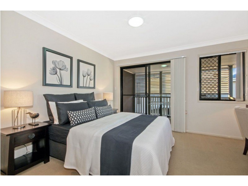 2/12 Cosgrove Street, Annerley QLD 4103