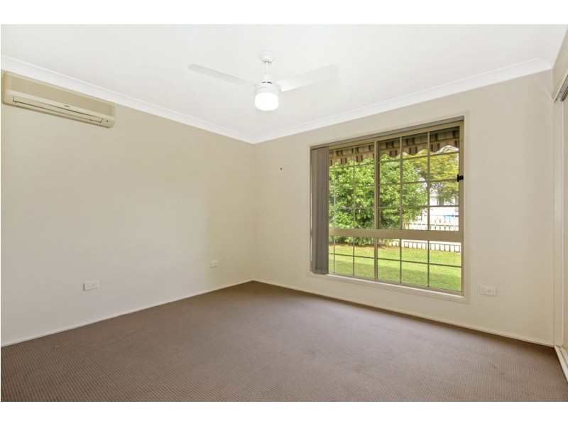 223 Stradbroke Avenue, Wynnum QLD 4178