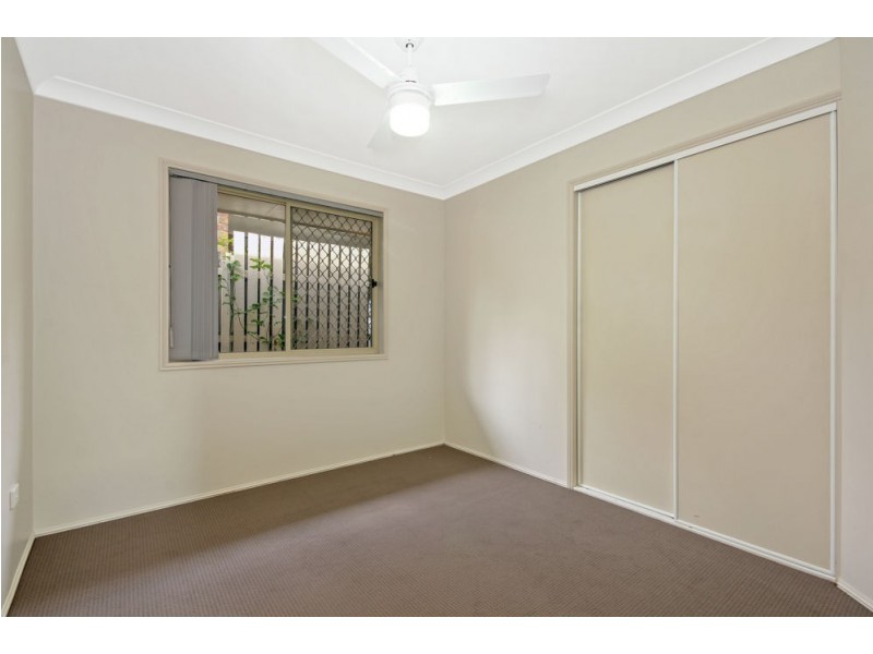 223 Stradbroke Avenue, Wynnum QLD 4178