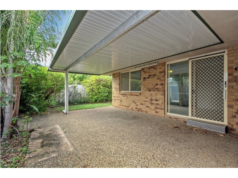 223 Stradbroke Avenue, Wynnum QLD 4178