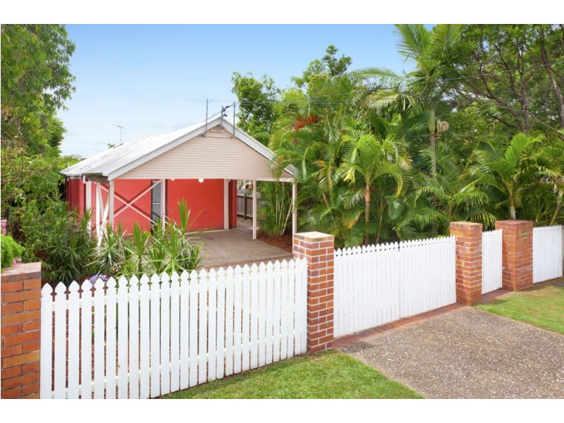 39 Dennis Street, Grange QLD 4051