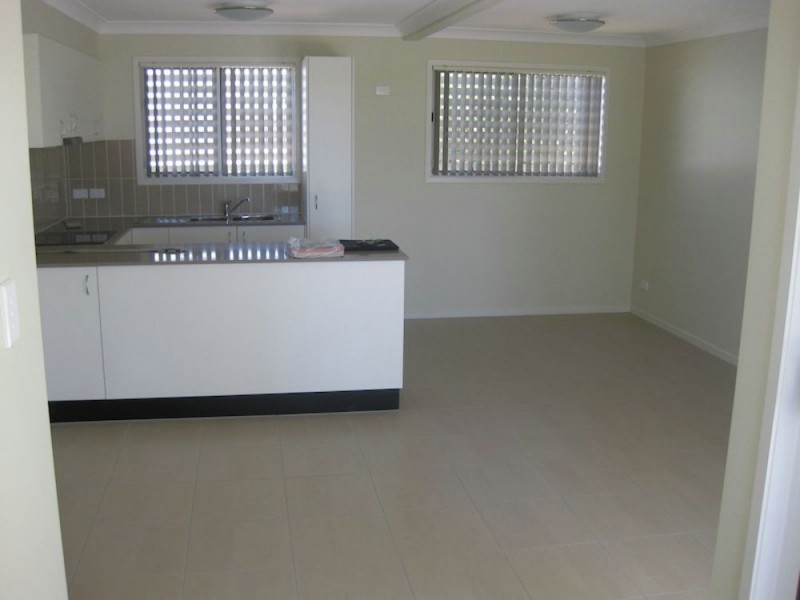 1/4 East Street, Camp Hill QLD 4152