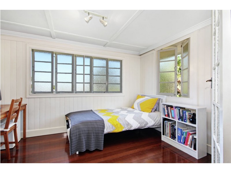 1A Palermo Street, Morningside QLD 4170