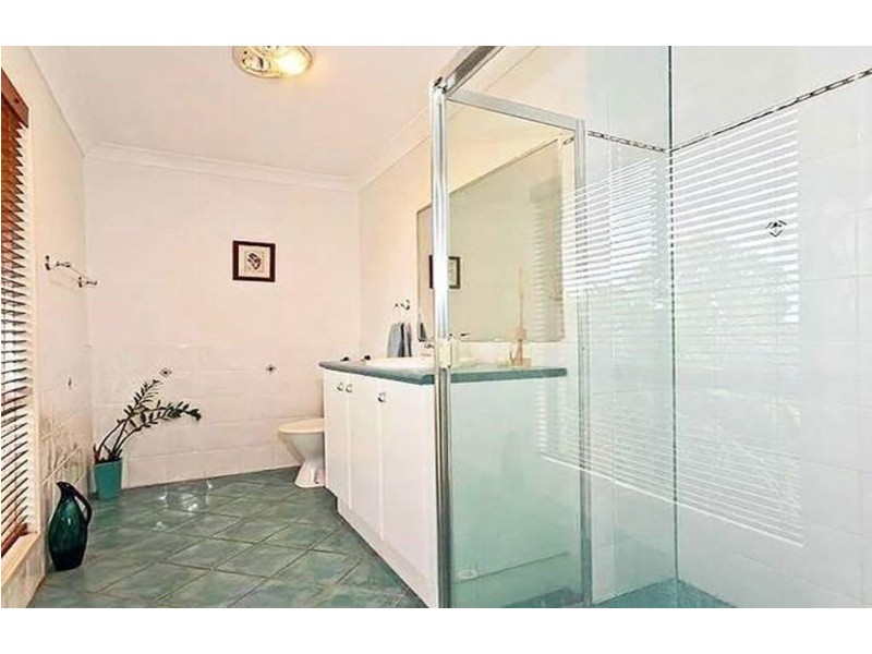 12 Redrock Street, Murarrie QLD 4172