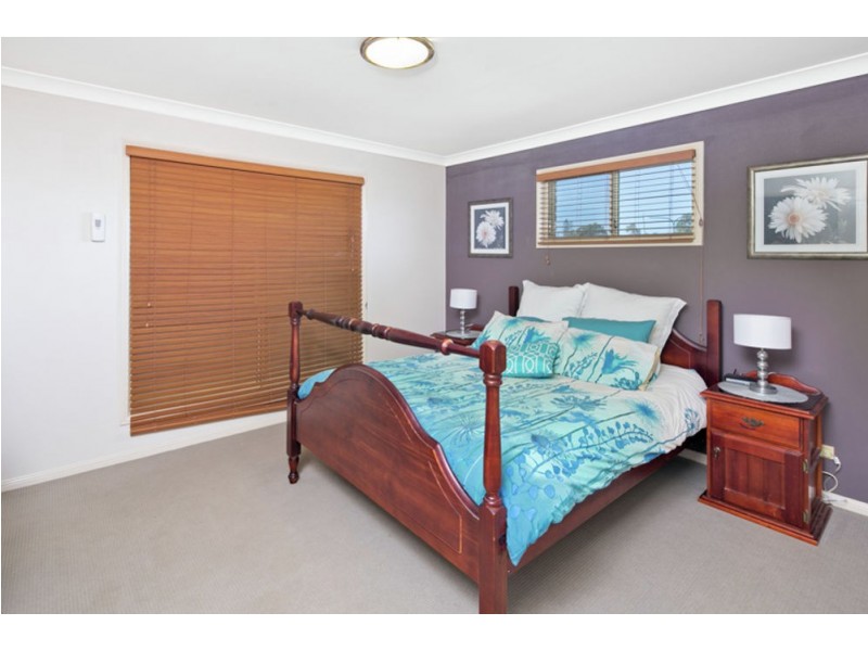 12 Ashwood Circuit, Birkdale QLD 4159