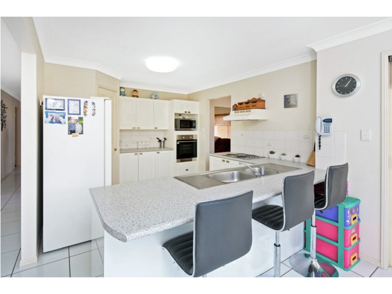 12 Ashwood Circuit, Birkdale QLD 4159