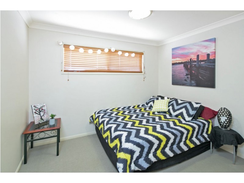 12 Ashwood Circuit, Birkdale QLD 4159