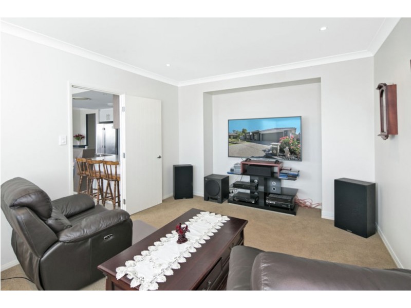 32 Poloni Place, Wellington Point QLD 4160