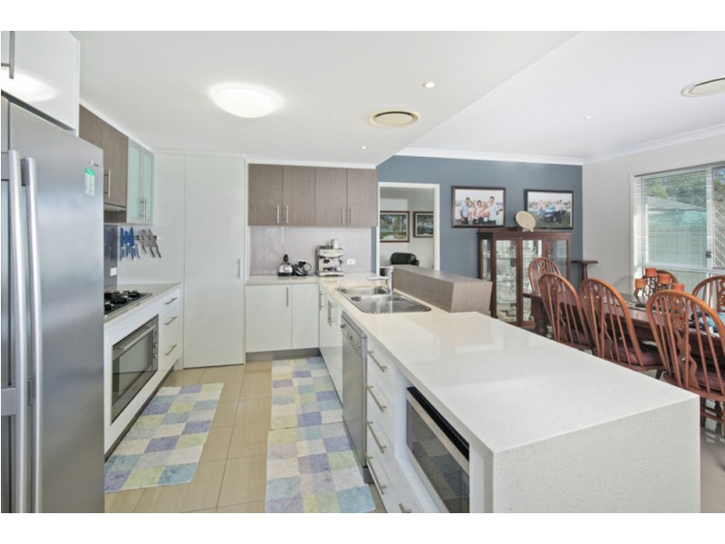 32 Poloni Place, Wellington Point QLD 4160