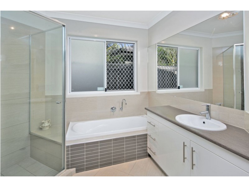 32 Poloni Place, Wellington Point QLD 4160