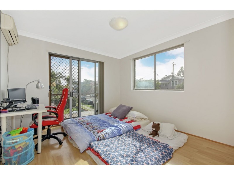 4/35 Amelia Street, Coorparoo QLD 4151