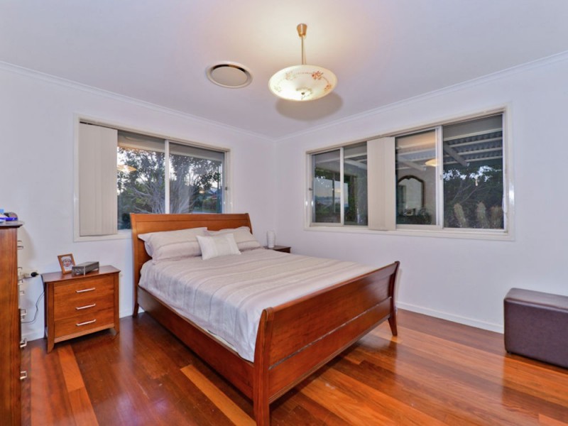 23 Duncan Street, Wellington Point QLD 4160