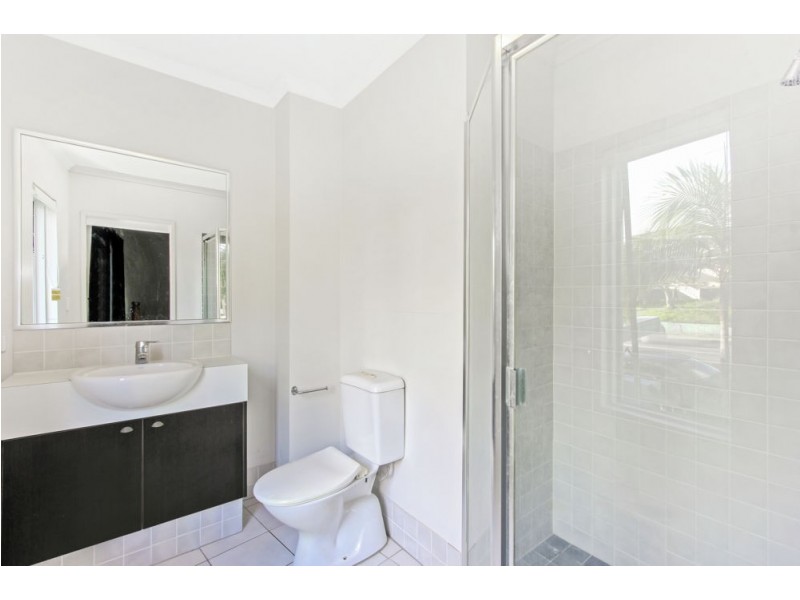 208/18 Richmond Road, Morningside QLD 4170