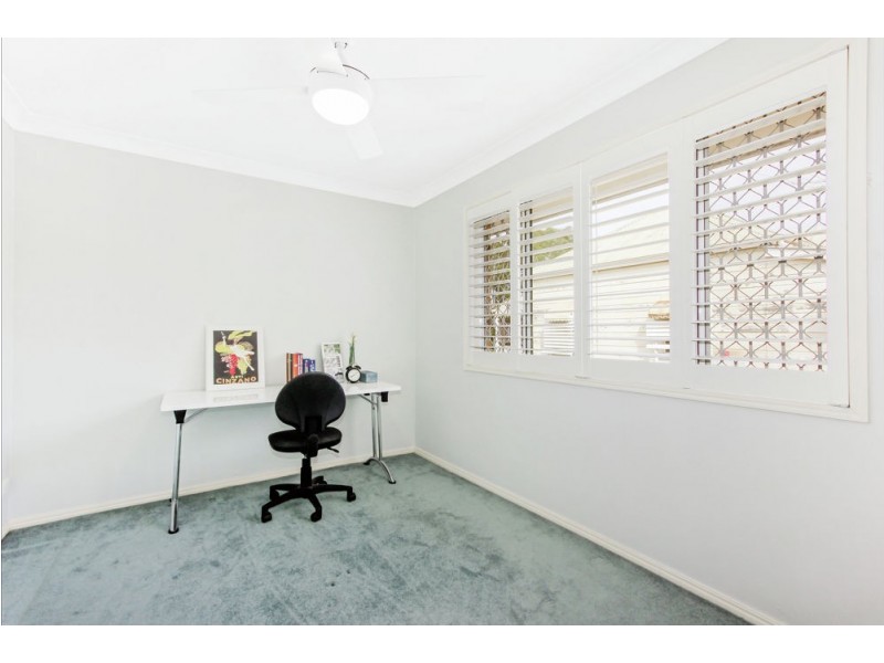 2/37 Cedar Street, Greenslopes QLD 4120