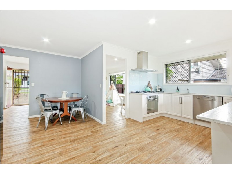 28 Cummin Street, Wishart QLD 4122