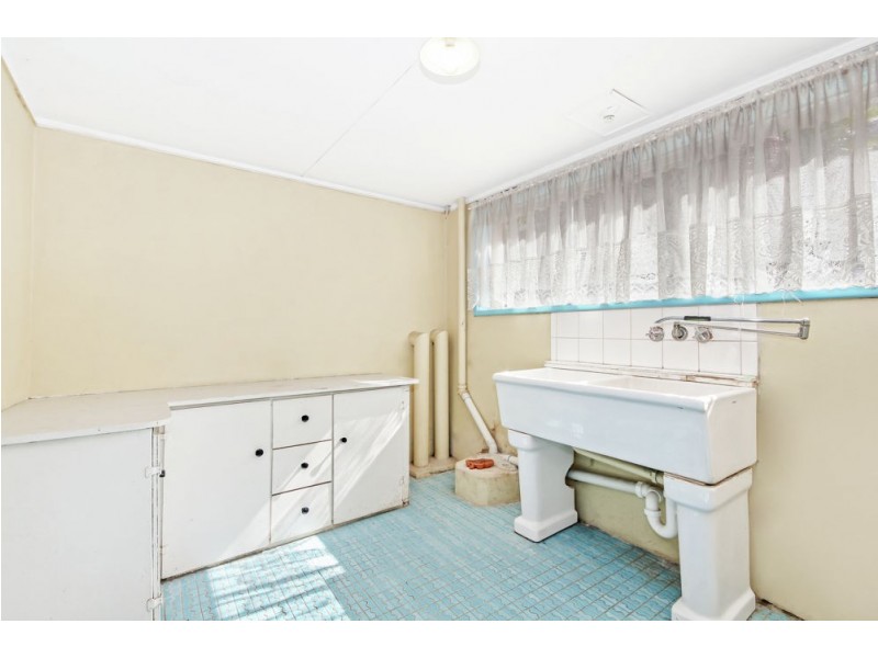 43 Lancaster Street, Coorparoo QLD 4151