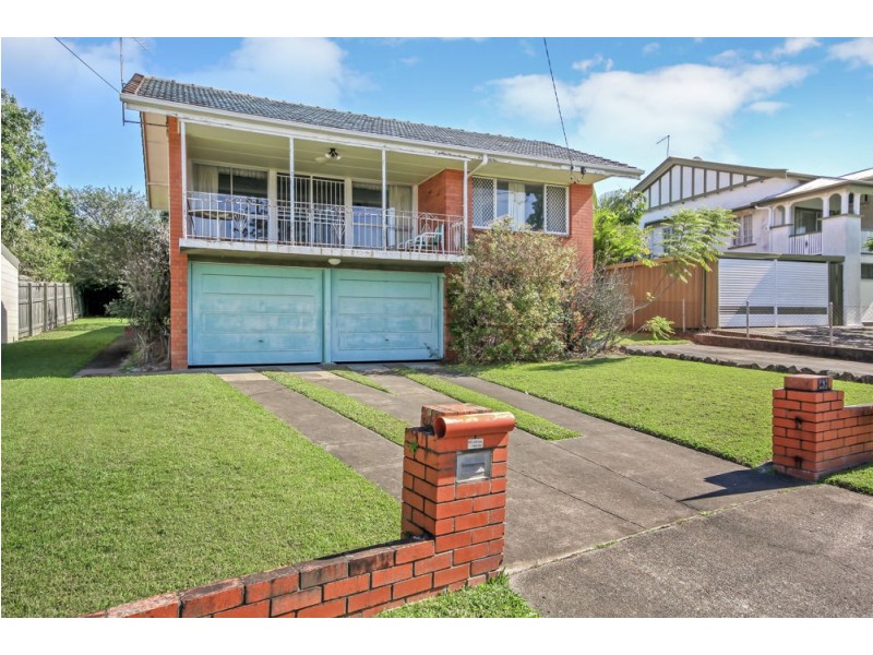 43 Lancaster Street, Coorparoo QLD 4151