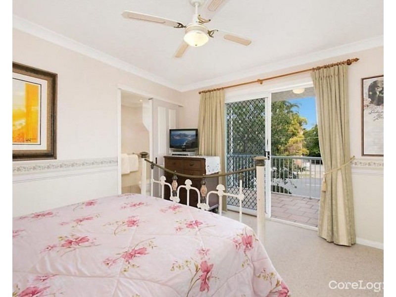 2/54 Jellicoe Street, Coorparoo QLD 4151