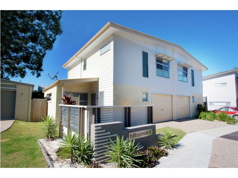 2/17 Hilltop Court, Carina QLD 4152