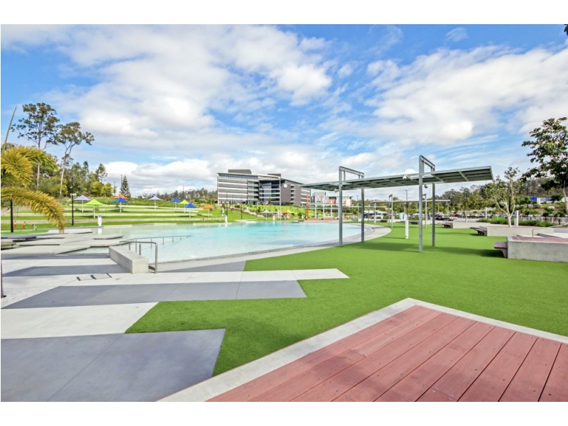 11 Oxenham Court, Augustine Heights QLD 4300