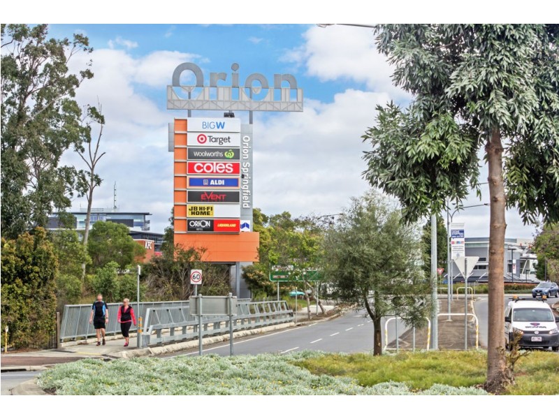 11 Oxenham Court, Augustine Heights QLD 4300