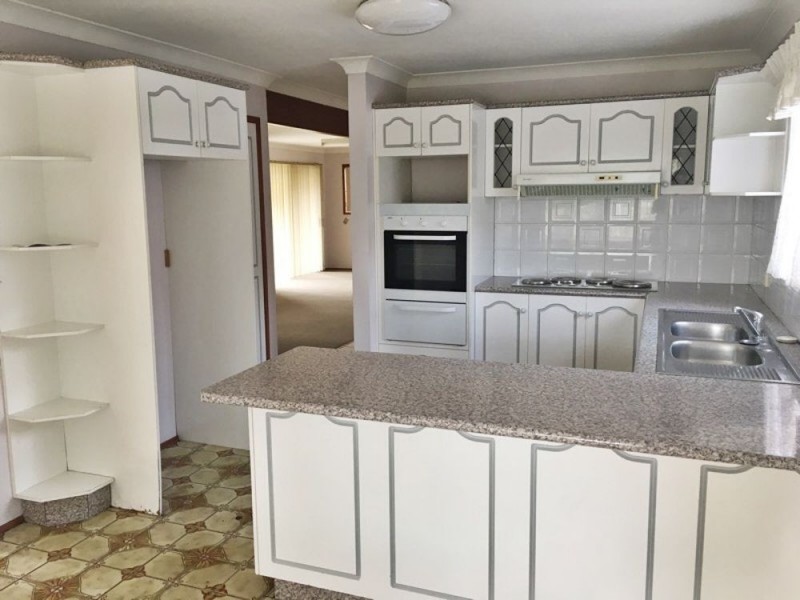 30 Vortigern Street, Carindale QLD 4152