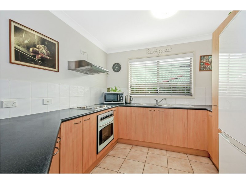 10 Myra Street, Birkdale QLD 4159