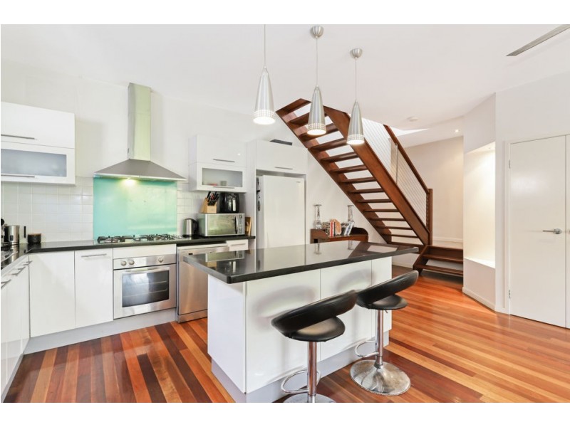 36 Boronia Avenue, Holland Park West QLD 4121