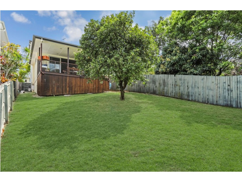 36 Boronia Avenue, Holland Park West QLD 4121