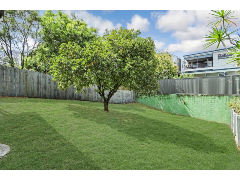 36 Boronia Avenue, Holland Park West QLD 4121