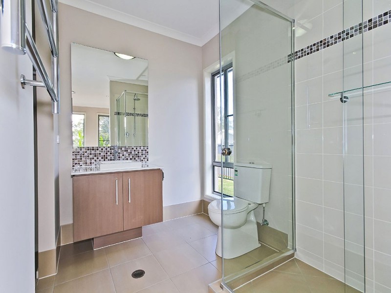 12 Doherty, Wakerley QLD 4154