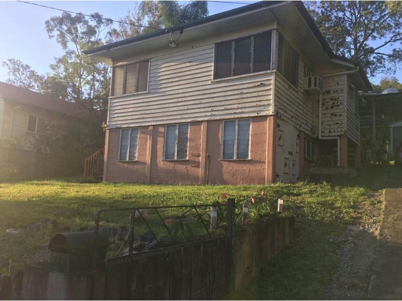 329 Ferguson Road, Seven Hills QLD 4170