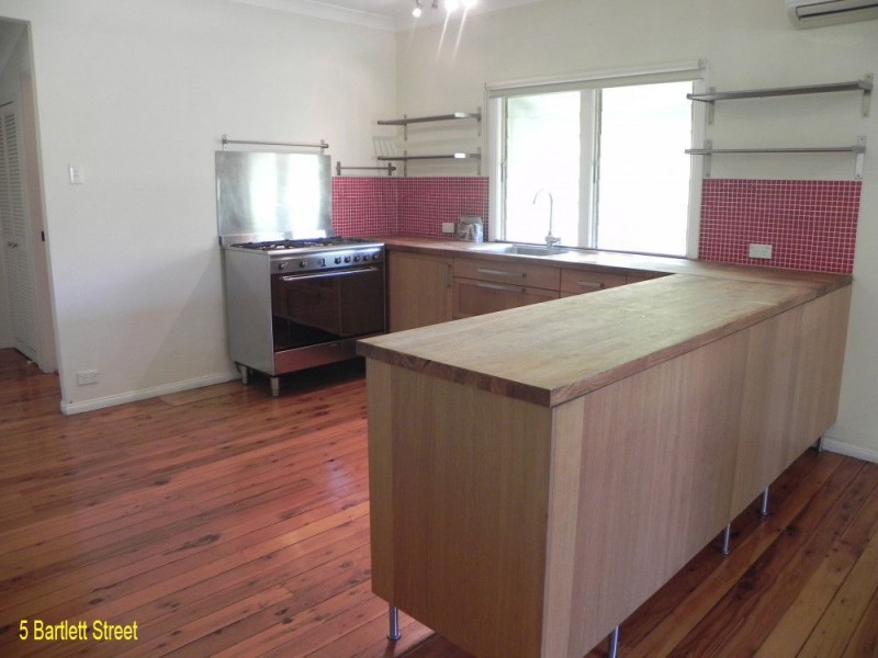 5&7 Bartlett Street, Morningside QLD 4170