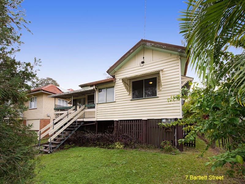 5&7 Bartlett Street, Morningside QLD 4170