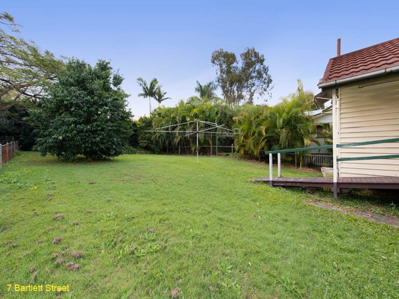 5&7 Bartlett Street, Morningside QLD 4170